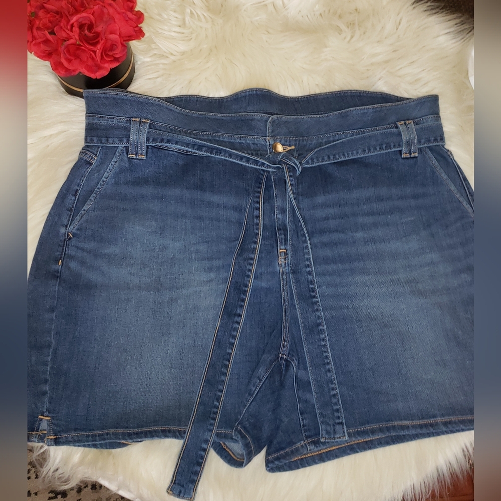Lane Bryant Womens Plus Size Belted Paperbag Waist Girlfriend Denim Jean Shorts - Picture 5 of 14